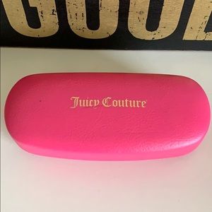 Juicy Closure Glasses Case